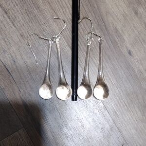 1 drop for fully Customizable suncatcher. Watch me make it in show 4 u